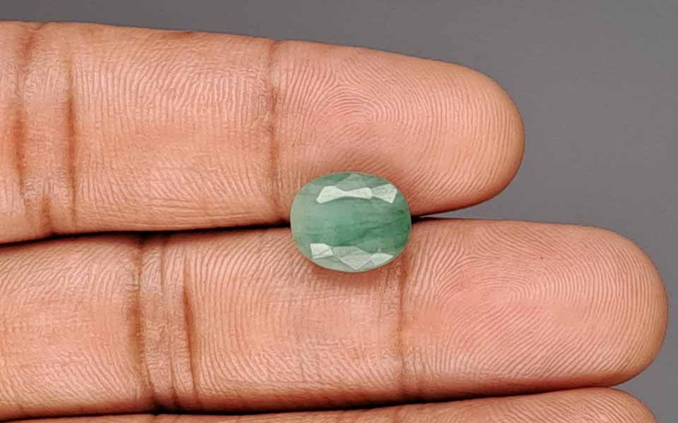 Emerald - 4.12 Carat