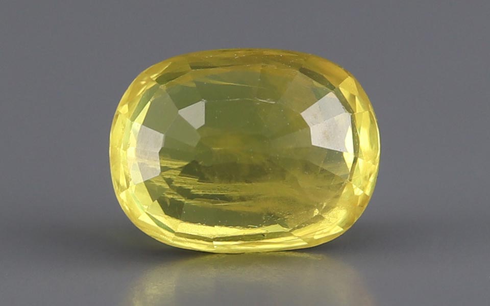 Yellow Sapphire - 3.55 Carat