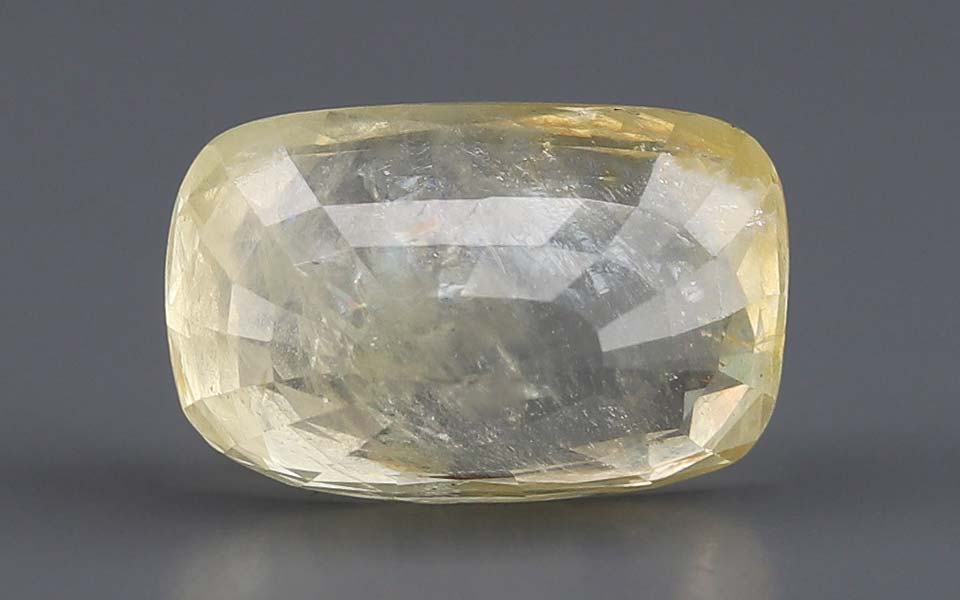 Yellow Sapphire - 7.60 Carat