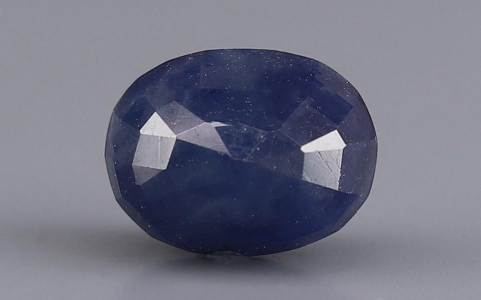 Blue Sapphire - 4.37 Carat