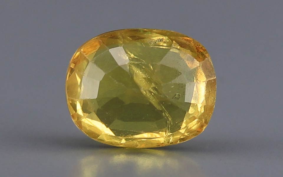 Yellow Sapphire - 3.56 Carat