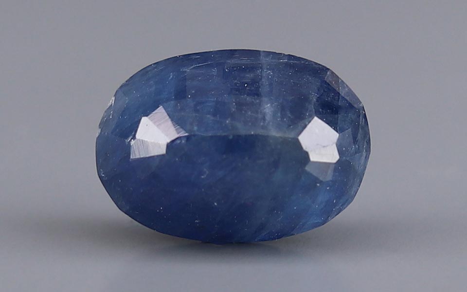 Blue Sapphire - 5.47 Carat