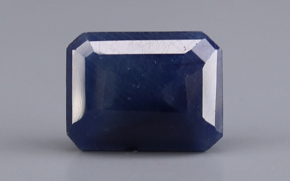 Blue Sapphire - 10.78 Carat