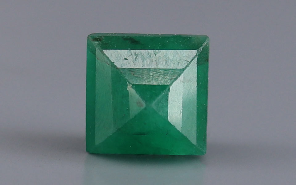 Emerald - 4.60 Carat