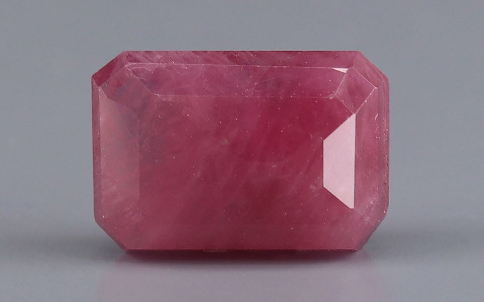 Ruby - 6.88 Carat