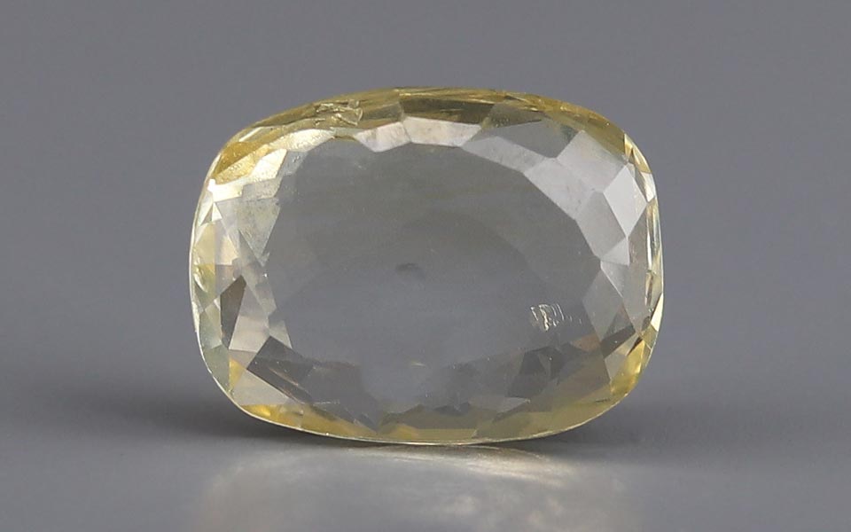 Yellow Sapphire - 3.62 Carat
