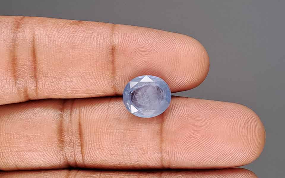 Blue Sapphire - 6.02 Carat