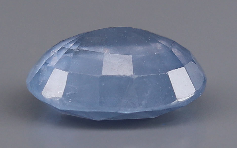 Blue Sapphire - 6.02 Carat