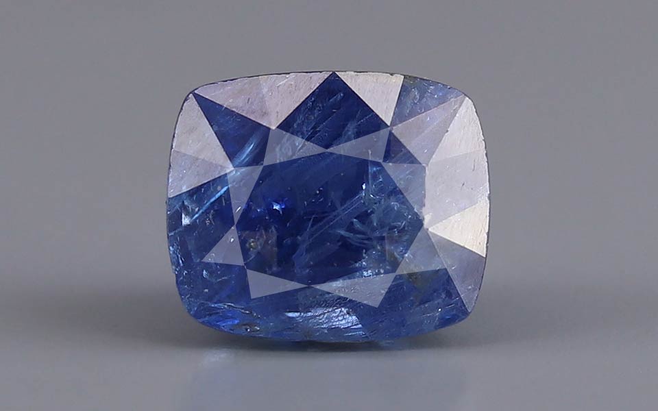 Blue Sapphire - 5.57 Carat