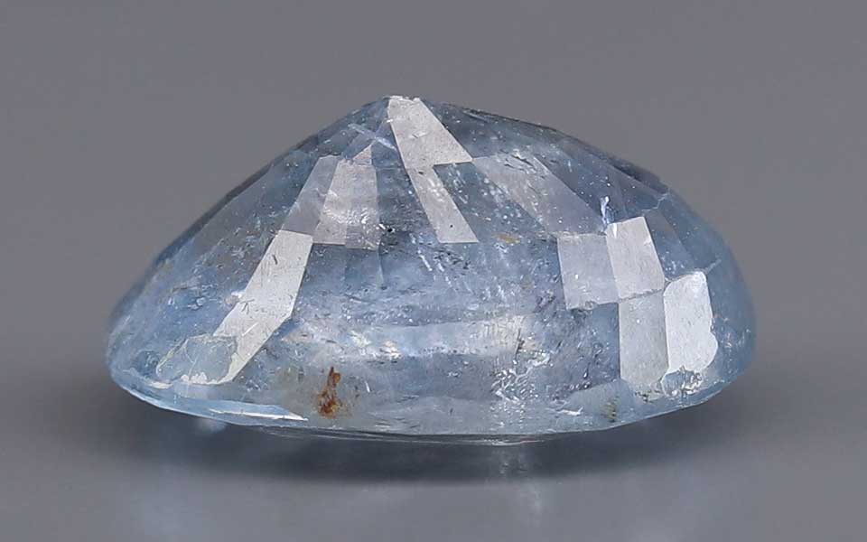 Blue Sapphire - 7.84 Carat