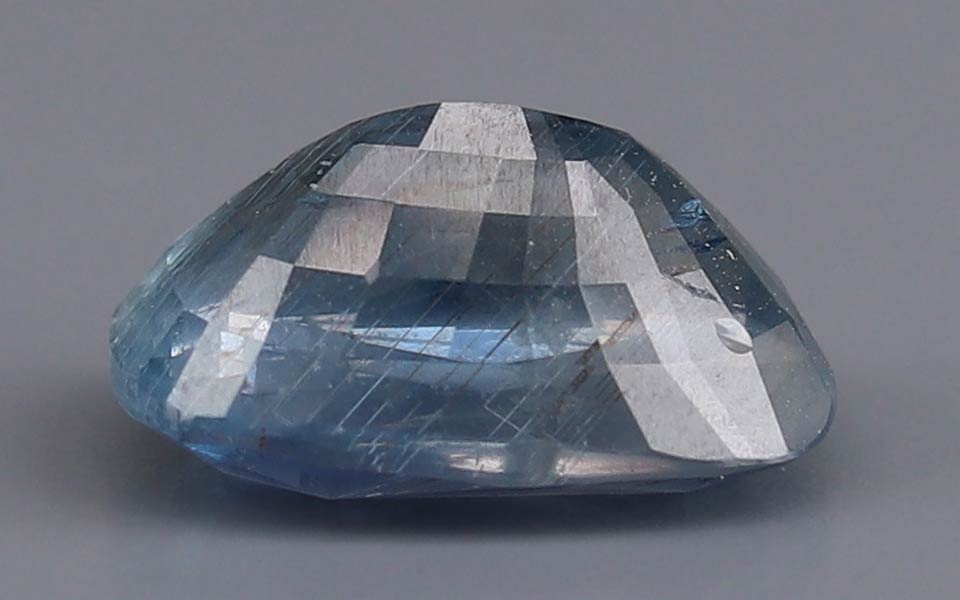 Blue Sapphire - 6.16 Carat
