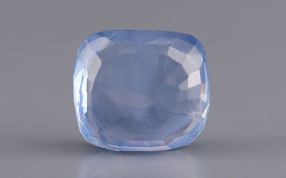 Blue Sapphire - 5.20 Carat