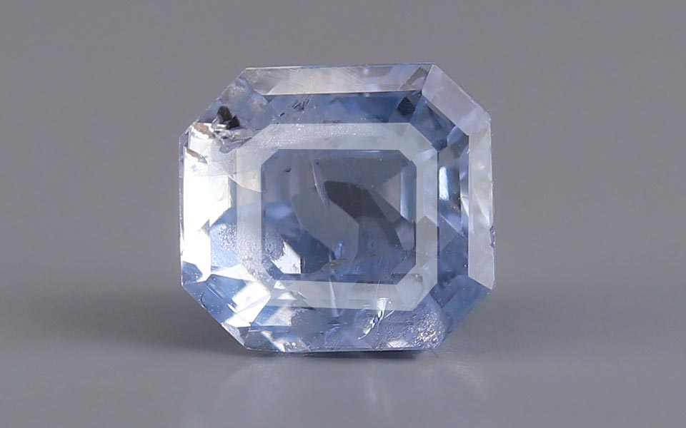 Blue Sapphire - 4.54 Carat