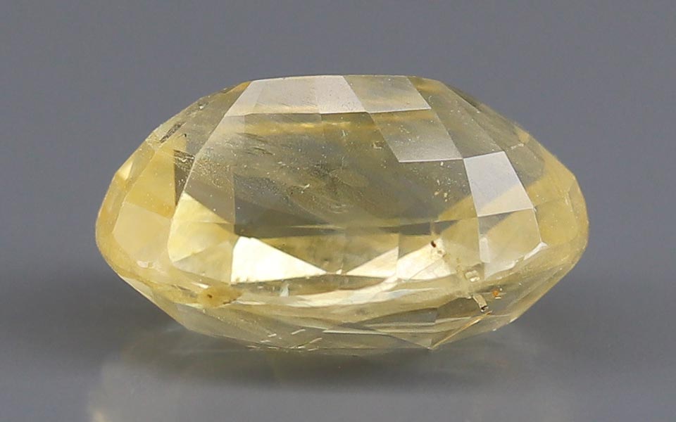 Yellow Sapphire - 5.91 Carat