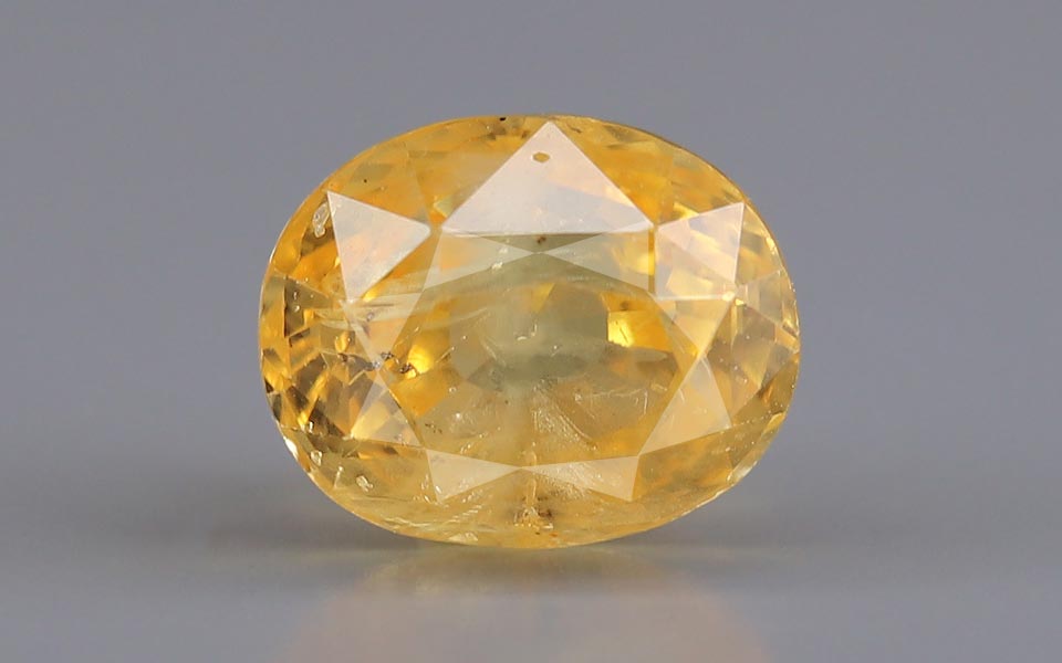 Yellow Sapphire - 5.66 Carat
