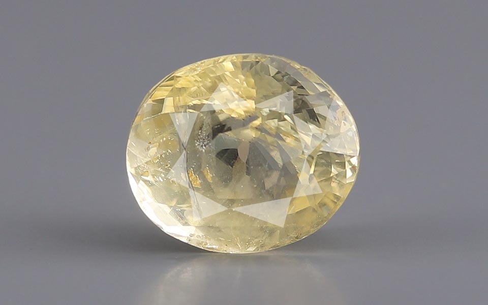 Yellow Sapphire - 4.63 Carat