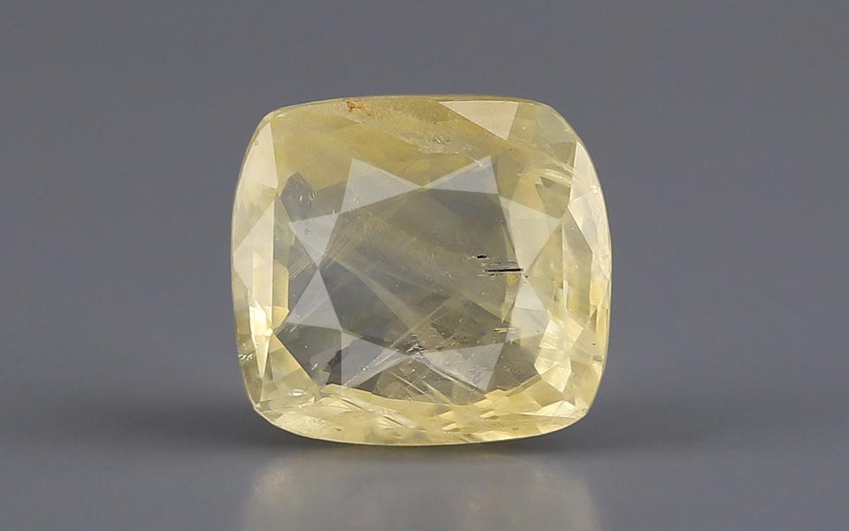 Yellow Sapphire - 4.55 Carat