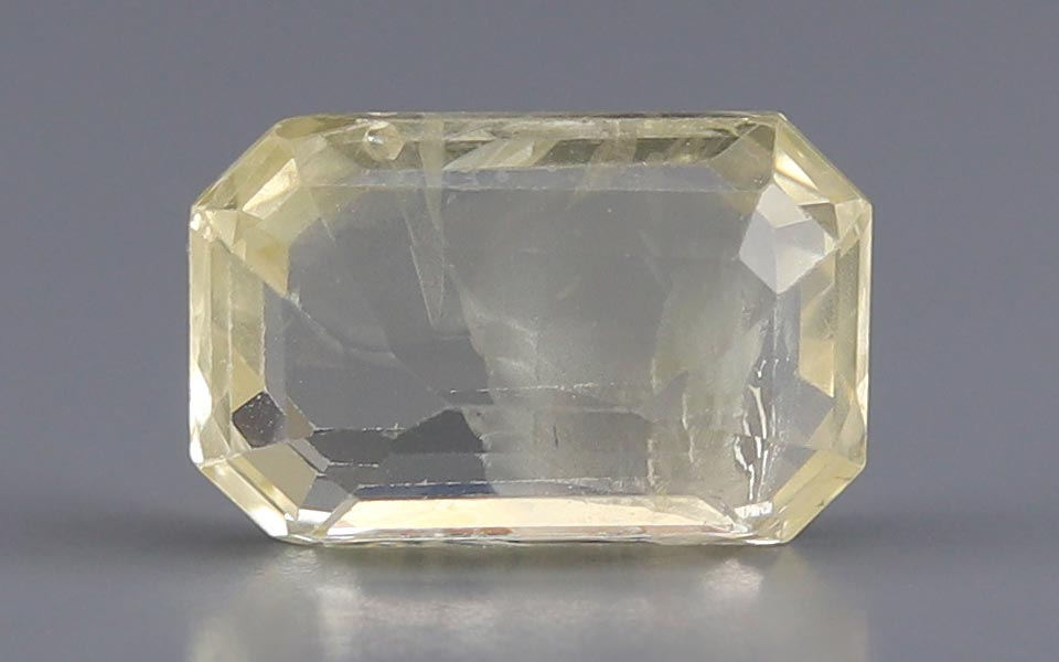 Yellow Sapphire - 5.21 Carat
