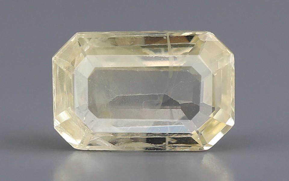 Yellow Sapphire - 5.21 Carat