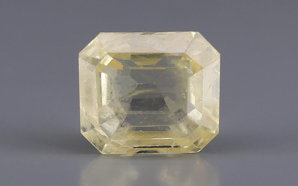 Yellow Sapphire - 7.65 Carat