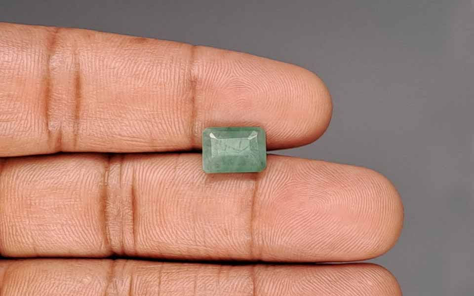 Emerald - 3.10 Carat