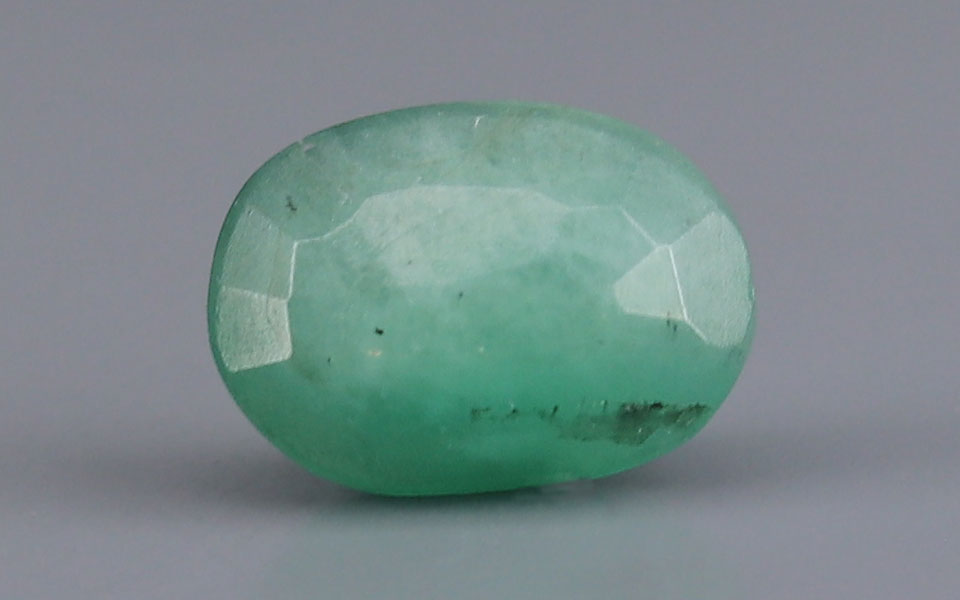 Emerald - 2.67 Carat