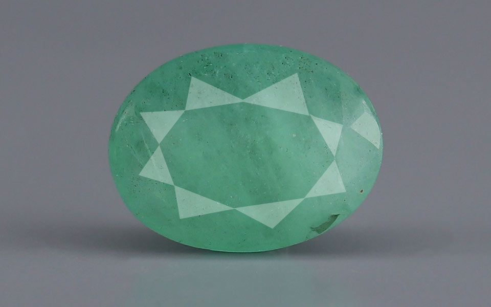 Emerald - 2.82 Carat