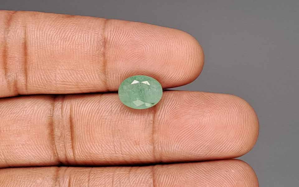 Emerald - 2.82 Carat