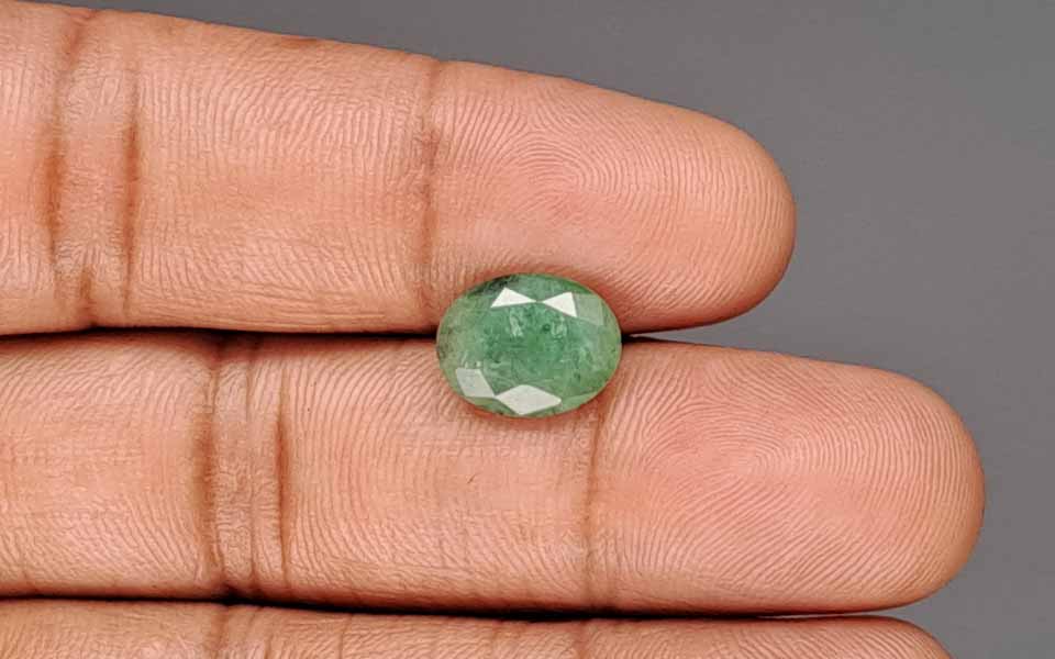 Emerald - 2.85 Carat