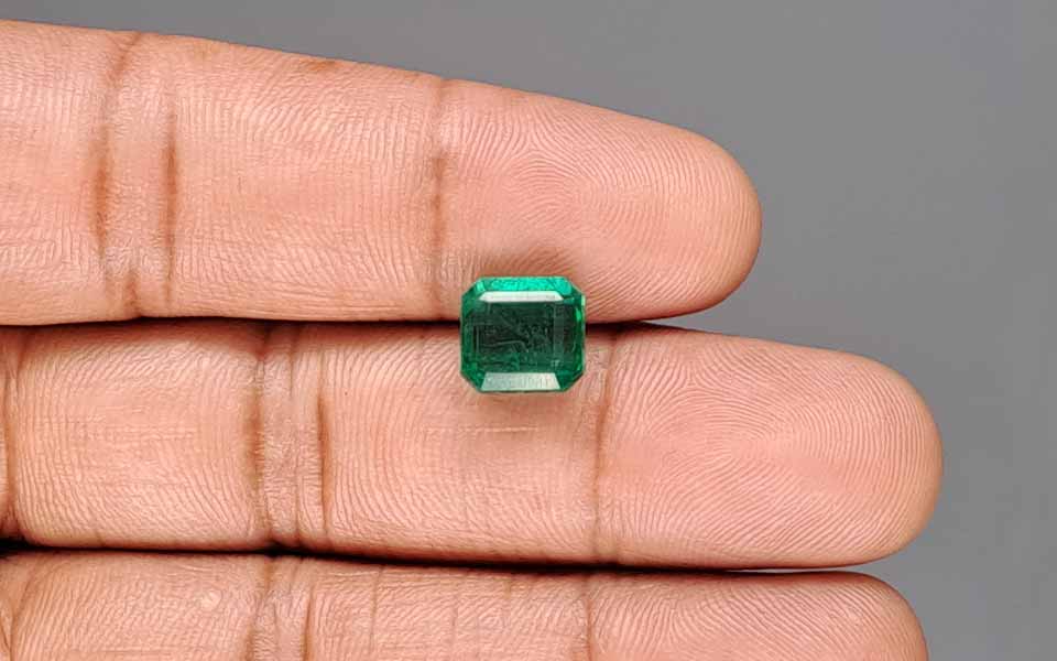 Emerald - 4.16 Carat
