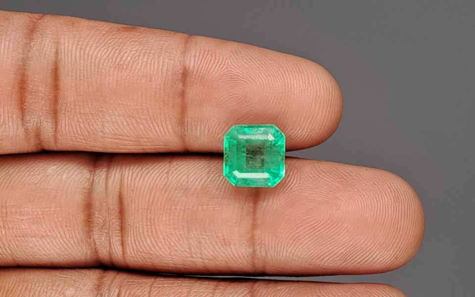 Emerald - 3.27 Carat