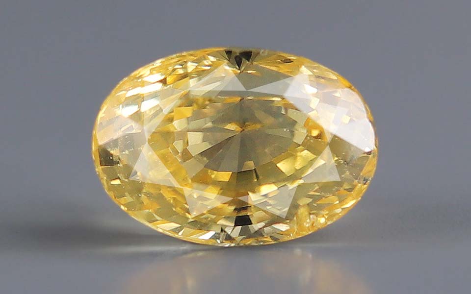 Yellow Sapphire - 6.16 Carat