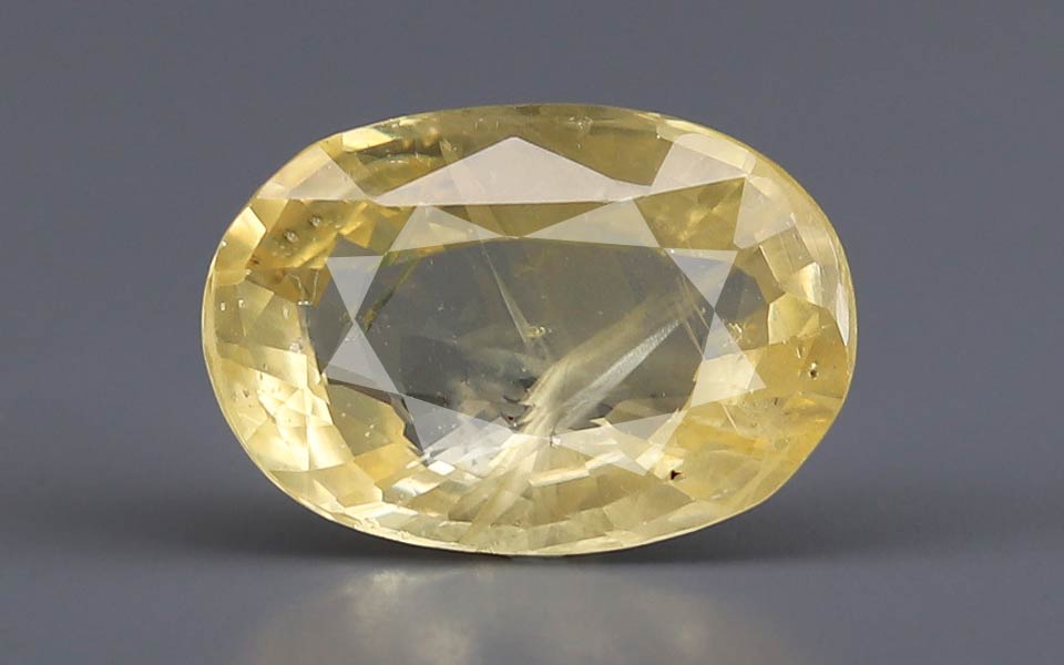 Yellow Sapphire - 6.61 Carat