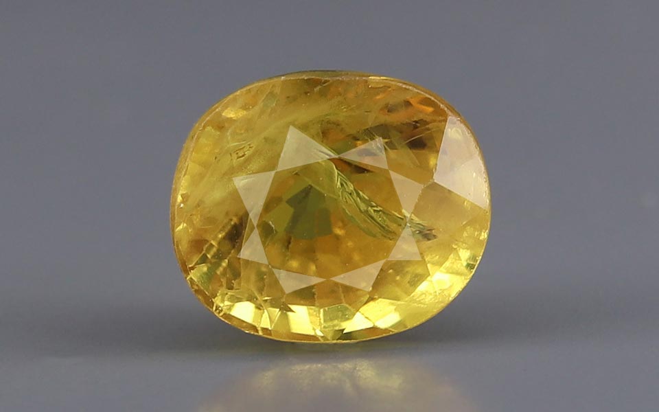 Yellow Sapphire - 6.10 Carat