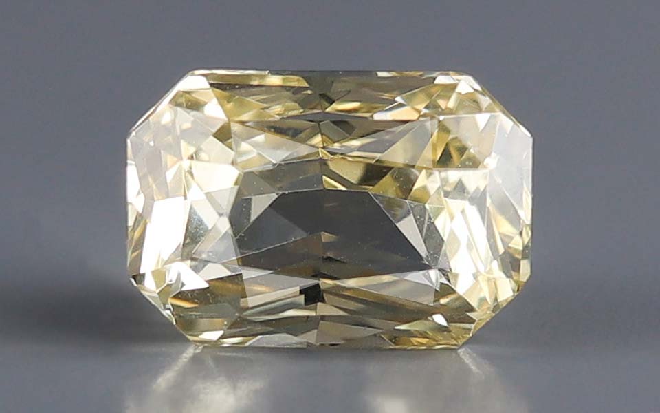 Yellow Sapphire - 5.53 Carat