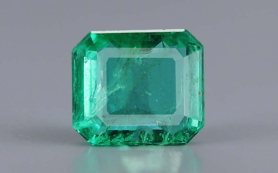 Emerald - 3.59 Carat