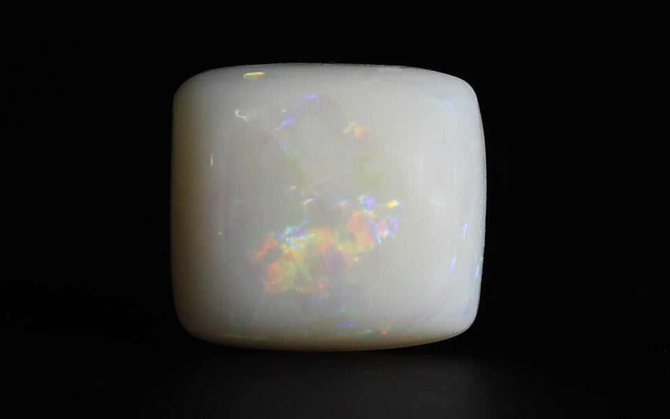 White Opal - 5.52 Carat