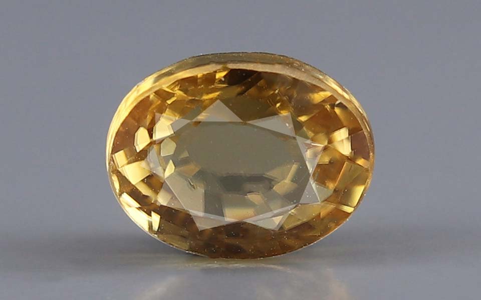 Yellow Zircon - 4.24 Carat
