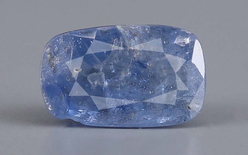 Blue Sapphire - 3.51 Carat