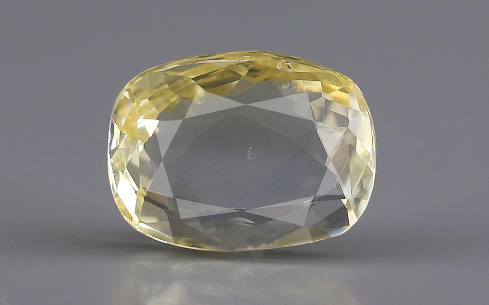 Yellow Sapphire - 3.62 Carat