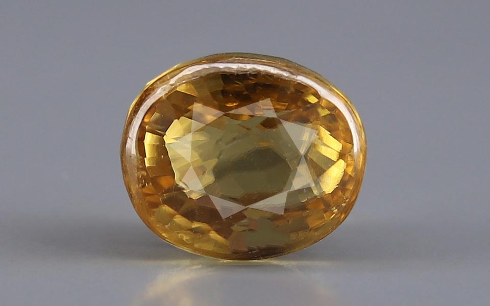 Yellow Zircon - 8.73 Carat