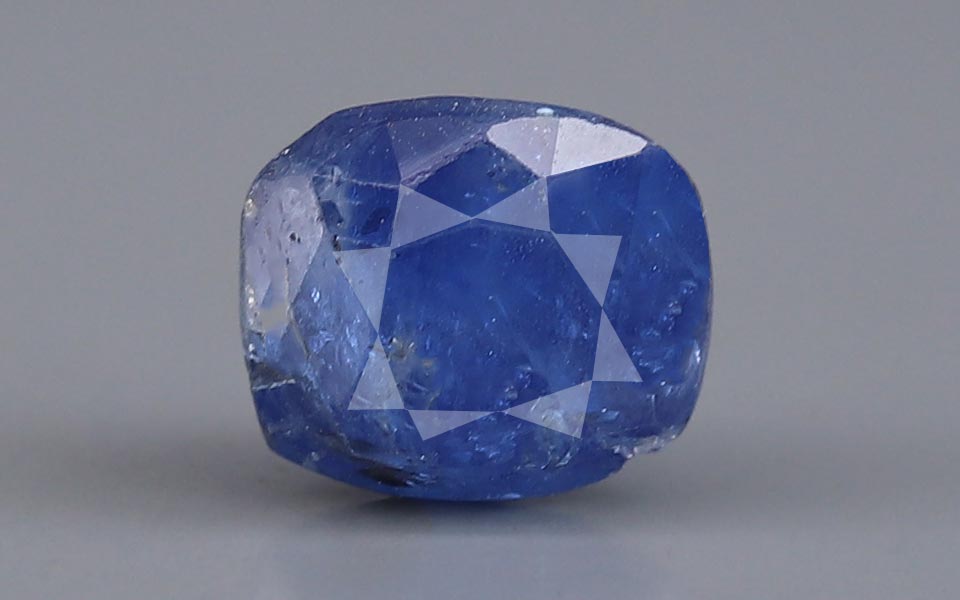 Blue Sapphire - 4.10 Carat