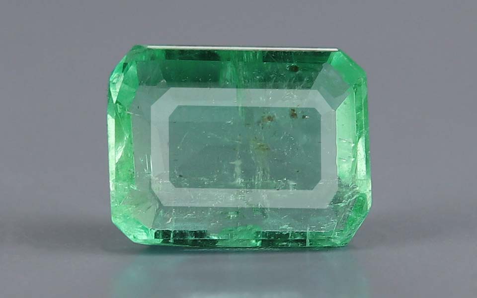 Emerald - 2.89 Carat