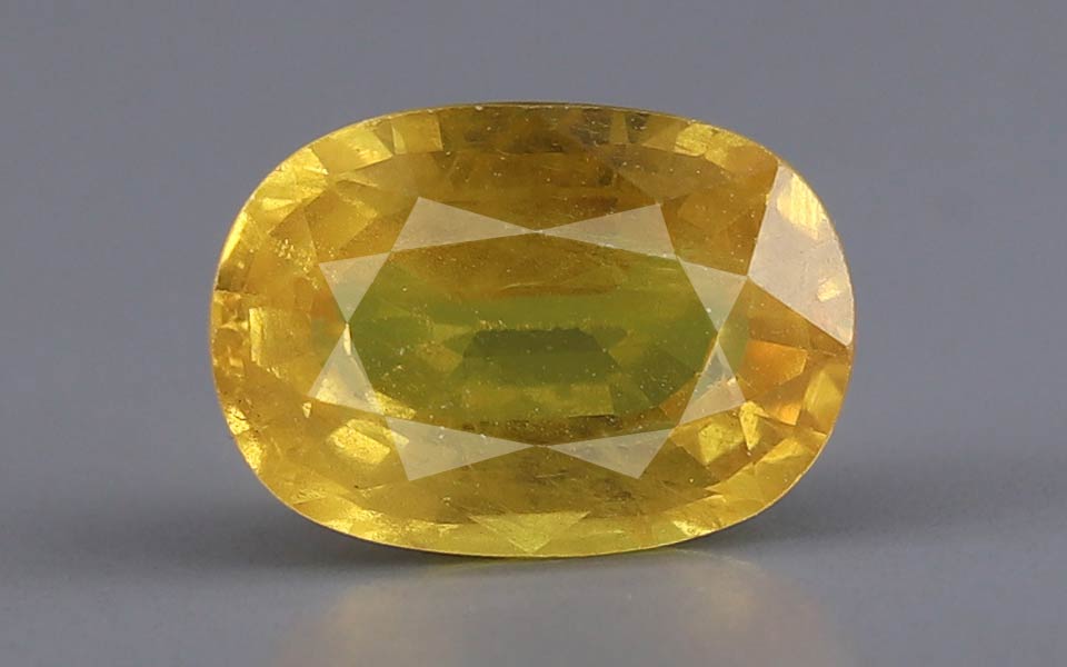 Yellow Sapphire - 3.60 Carat