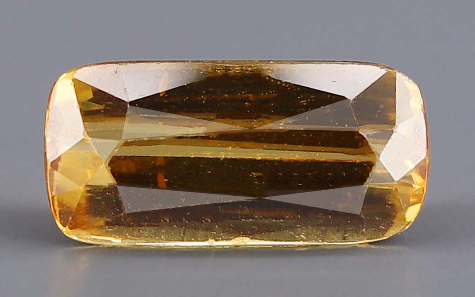Yellow Zircon - 6.84 Carat