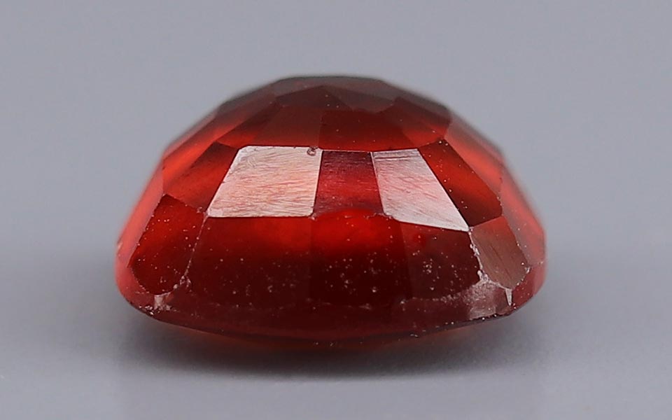 Hessonite (Gomed) -  3.90 Carat