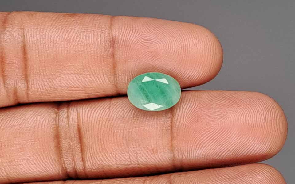 Emerald - 3.31 Carat