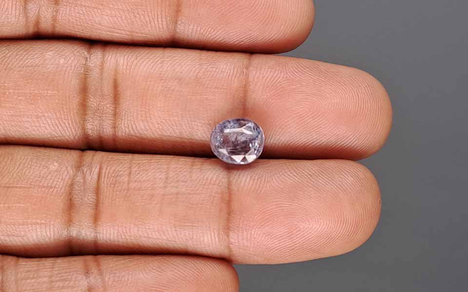 Blue Sapphire - 3.35 Carat