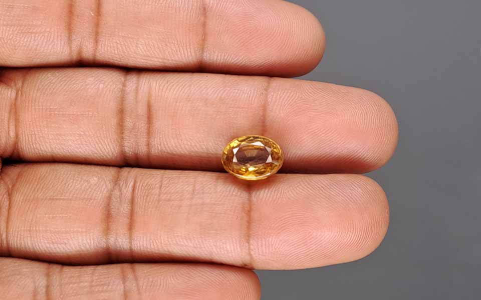 Yellow Zircon - 6.20 Carat