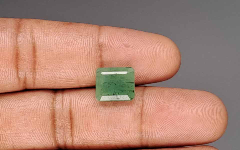Emerald - 4.95 Carat